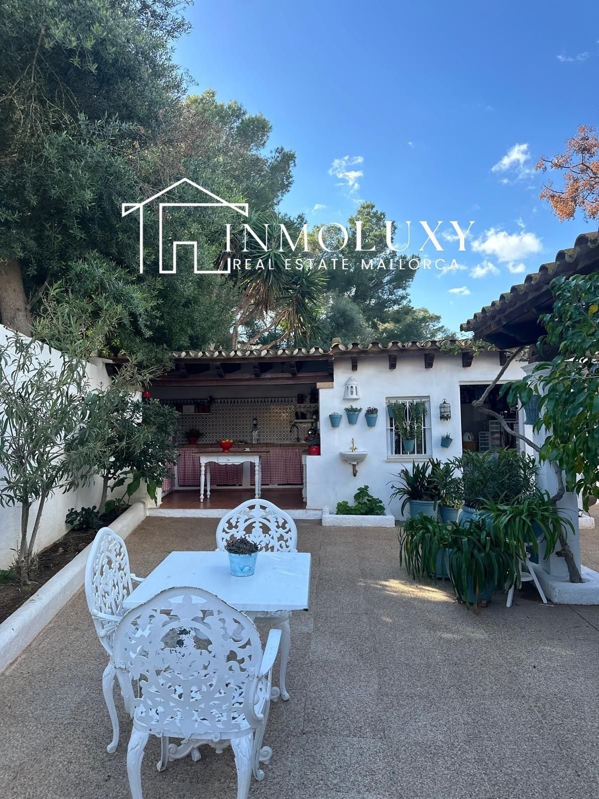 Vista exterior de Casa o xalet en venda en Calvià amb Jardí privat, Terrassa i Balcó