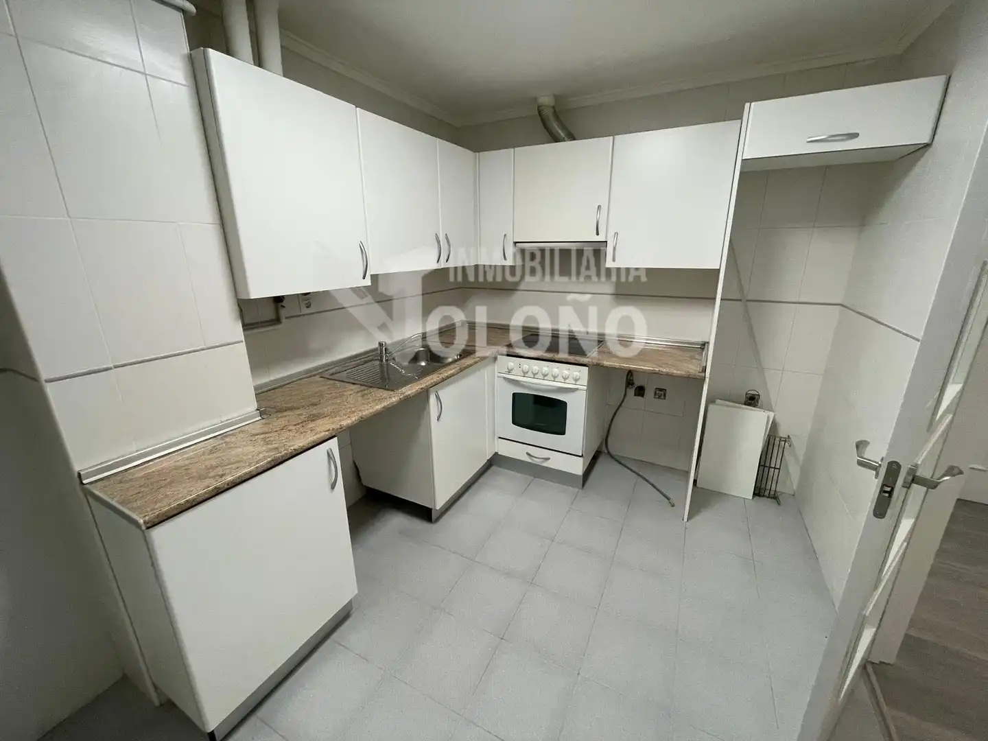 Cocina de Apartamento en venta en Haro con Calefacción, Parquet y Trastero