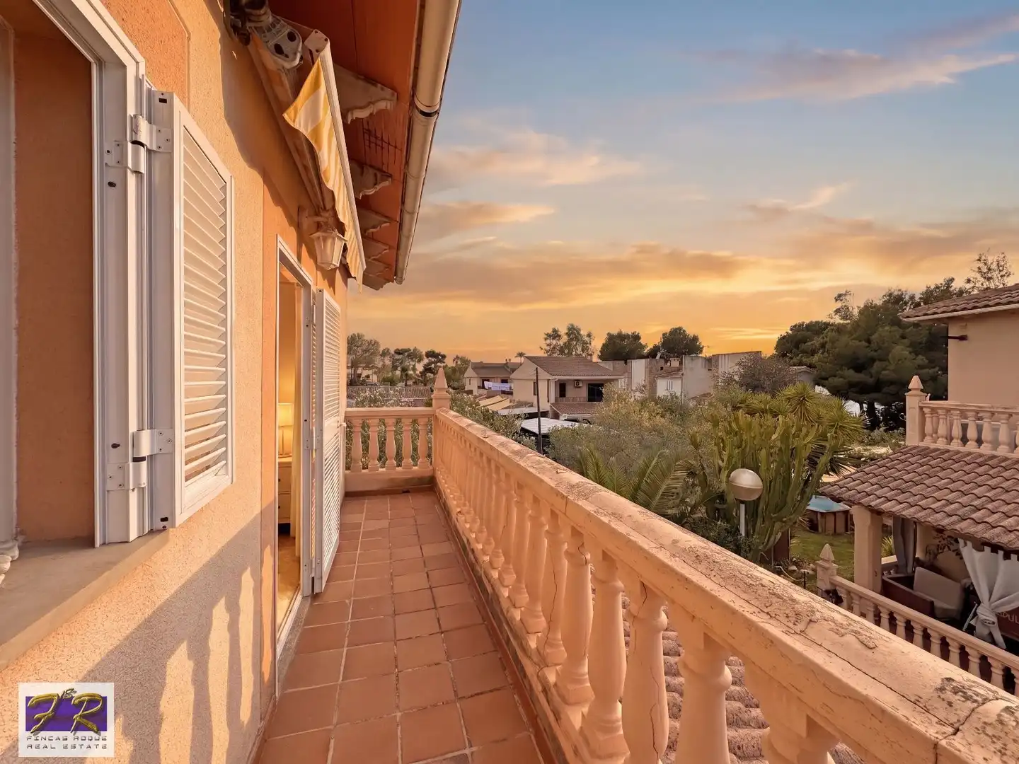 Balcony of Houses for sale in Alcúdia  with Air Conditioner, Terrace and Storage room