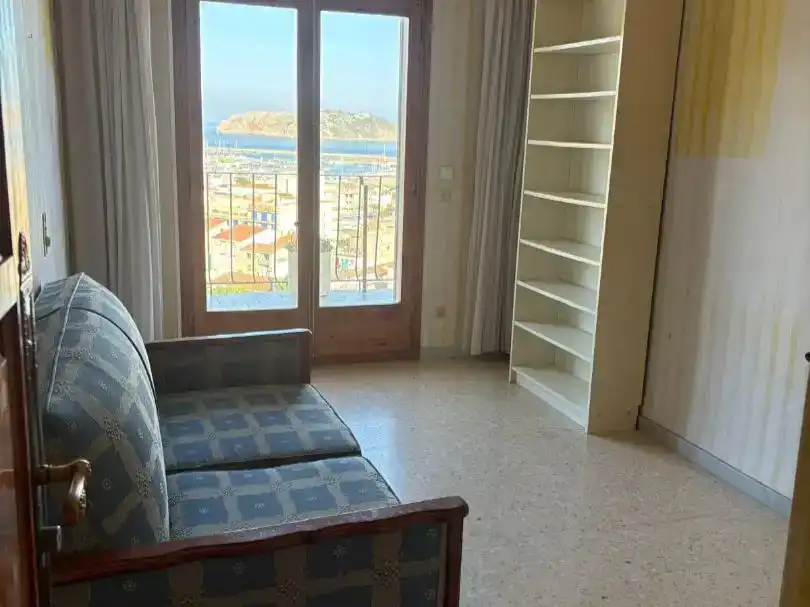 Bedroom of Flat for share in L'Estartit Poble