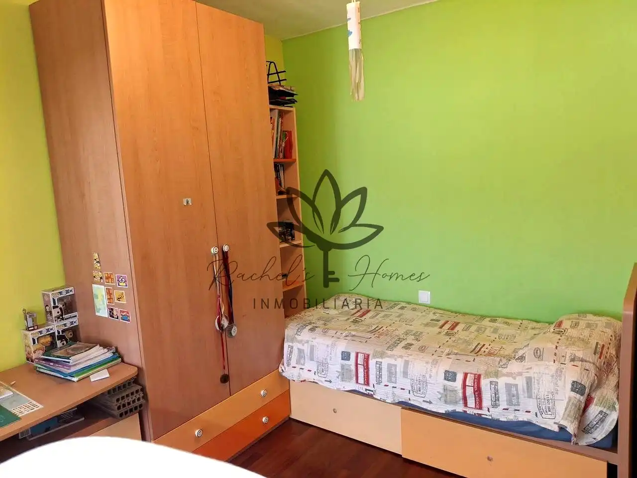 Schlafzimmer von Einfamilien-Reihenhaus zum Verkauf in Castelldefels mit Klimaanlage, Heizung und Privatgarten