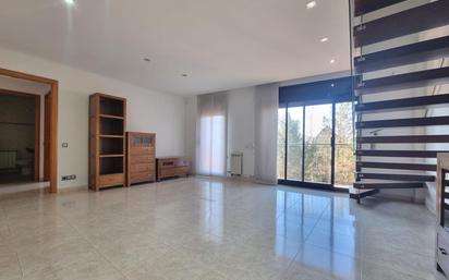 Living room of Duplex for sale in Sant Quirze del Vallès  with Terrace and Balcony