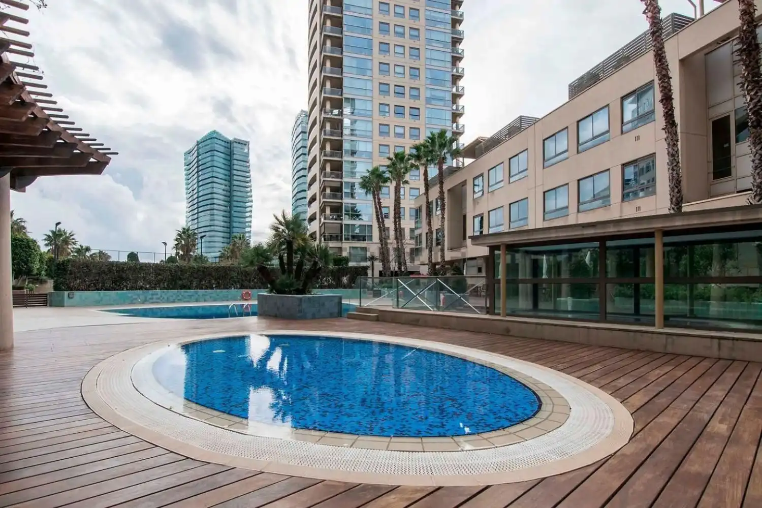 Piscina de Àtic en venda en Barcelona amb Aire condicionat, Calefacció i Parquet