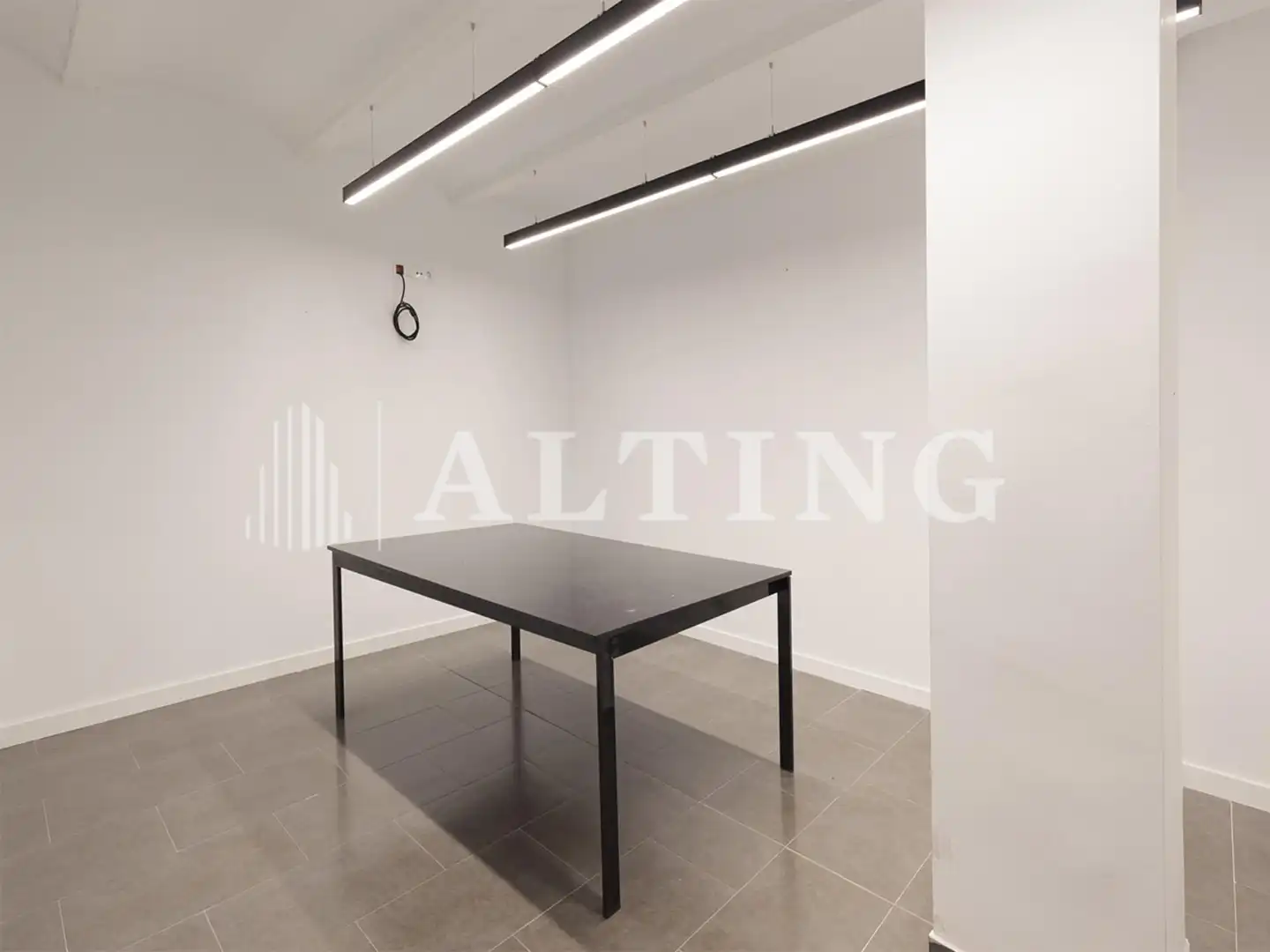 Local comercial de lloguer a Carrer Calabria, imagen 22