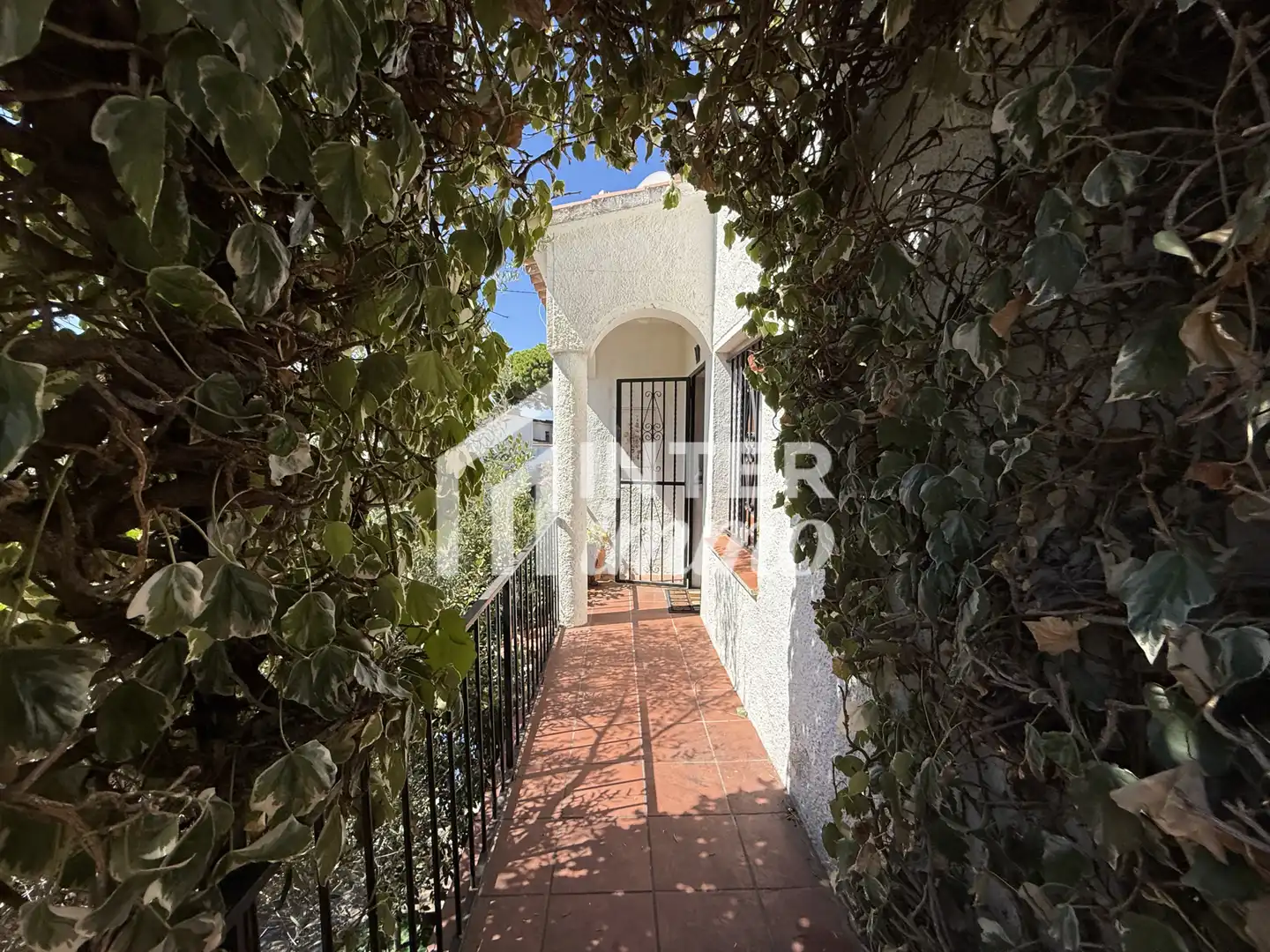Casa con jardín en venta en Carrer salamanca 11, imagen 24