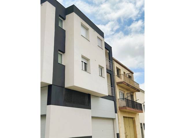 Oficina en Alquiler en Carrer Verge de Montserrat en Montbrió del Camp