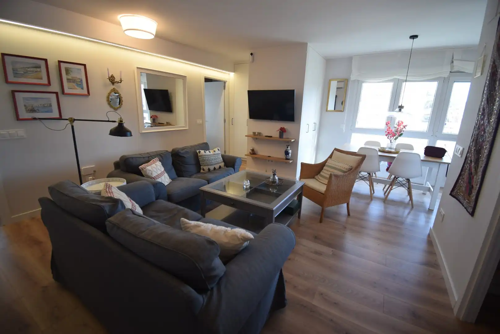 Flat for rent in Barcelona, Eixample Sud – Migdia