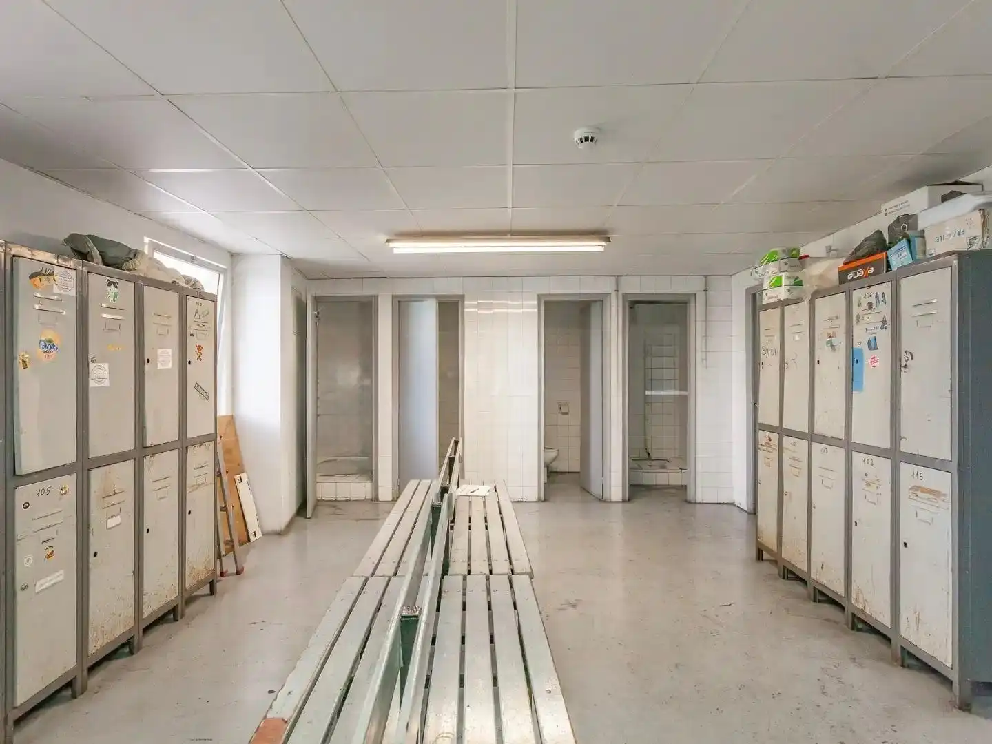Baño de Nave industrial en venta en Sant Feliu de Codines