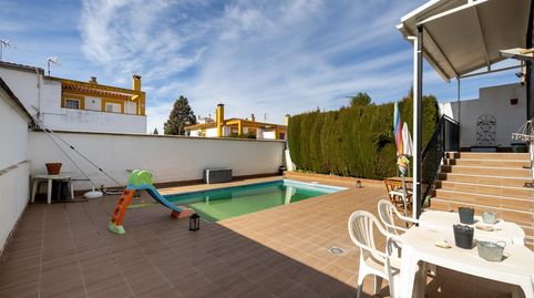 Foto 2 de Casa adosada en venta en Avenida Monteluz, 329, Peligros, Granada
