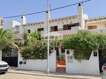 Maison mitoyenne avec balcon à vendre à Creixell