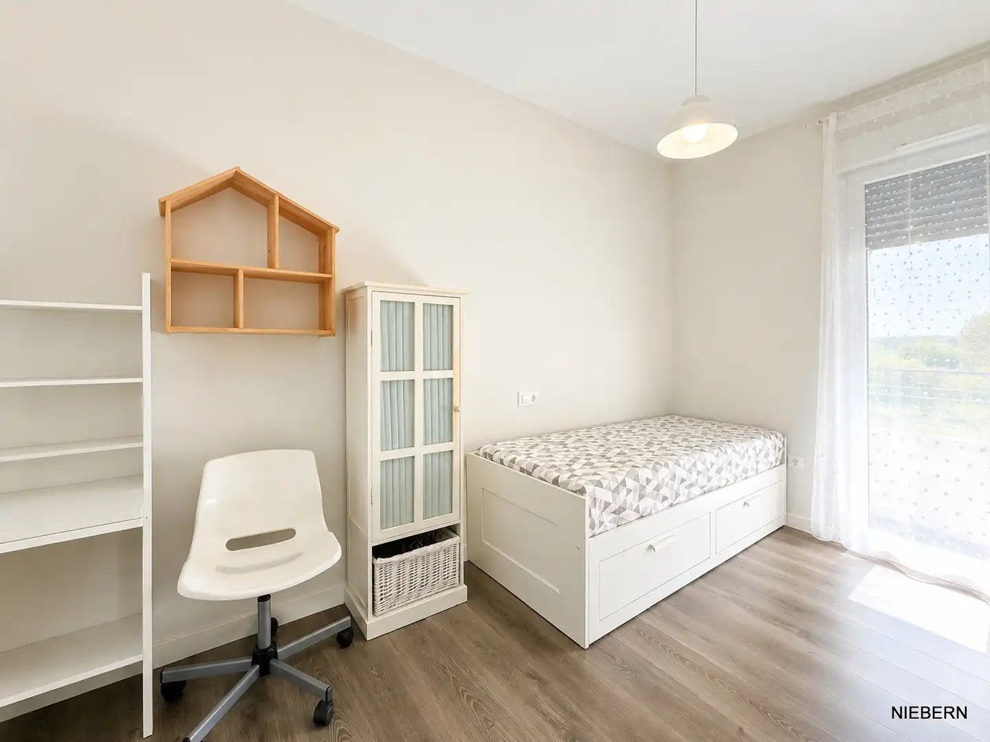 Bedroom of Detached homes for sale in Cartagena  with Air Conditioner, Oven and Balcony