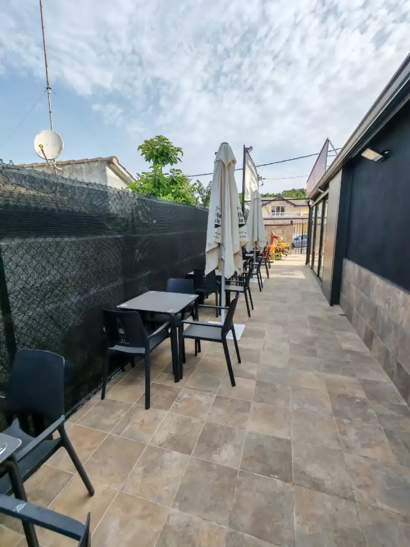 Terrasse von Geschaftsraum zur Miete in Lliçà d'Amunt mit Klimaanlage, Heizung und Terrasse