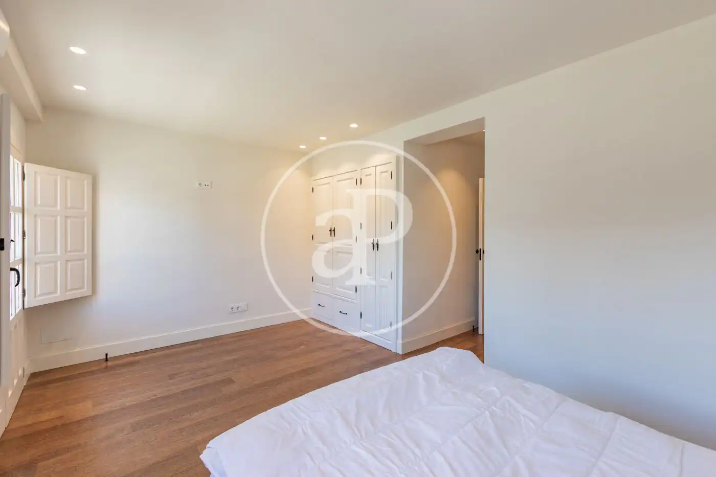 Bedroom of Houses for rent in Madrid  with Air Conditioner, Heating and Private garden