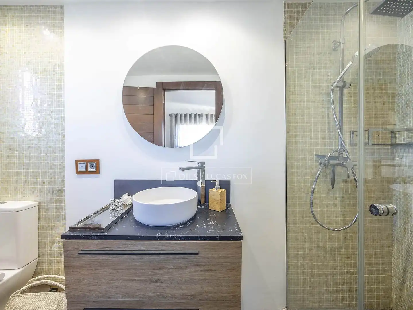 Badezimmer von Dachboden zum Verkauf in Valencia del Ventoso mit Klimaanlage, Terrasse und Balkon