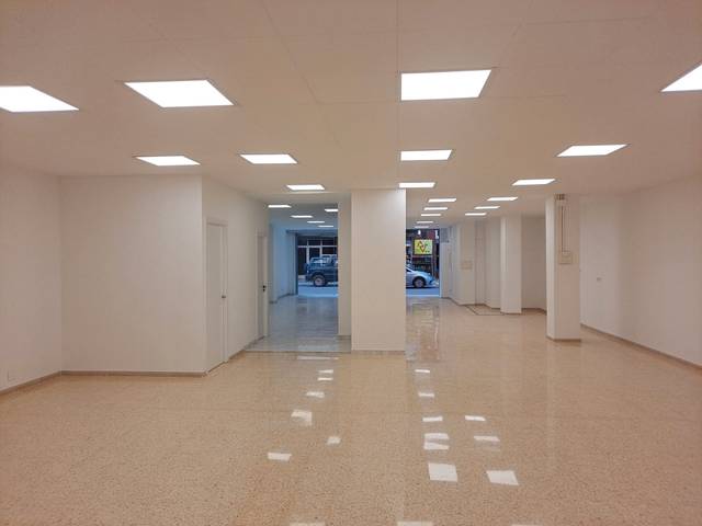Local comercial en Alquiler en Gran Via, 10 en Berga