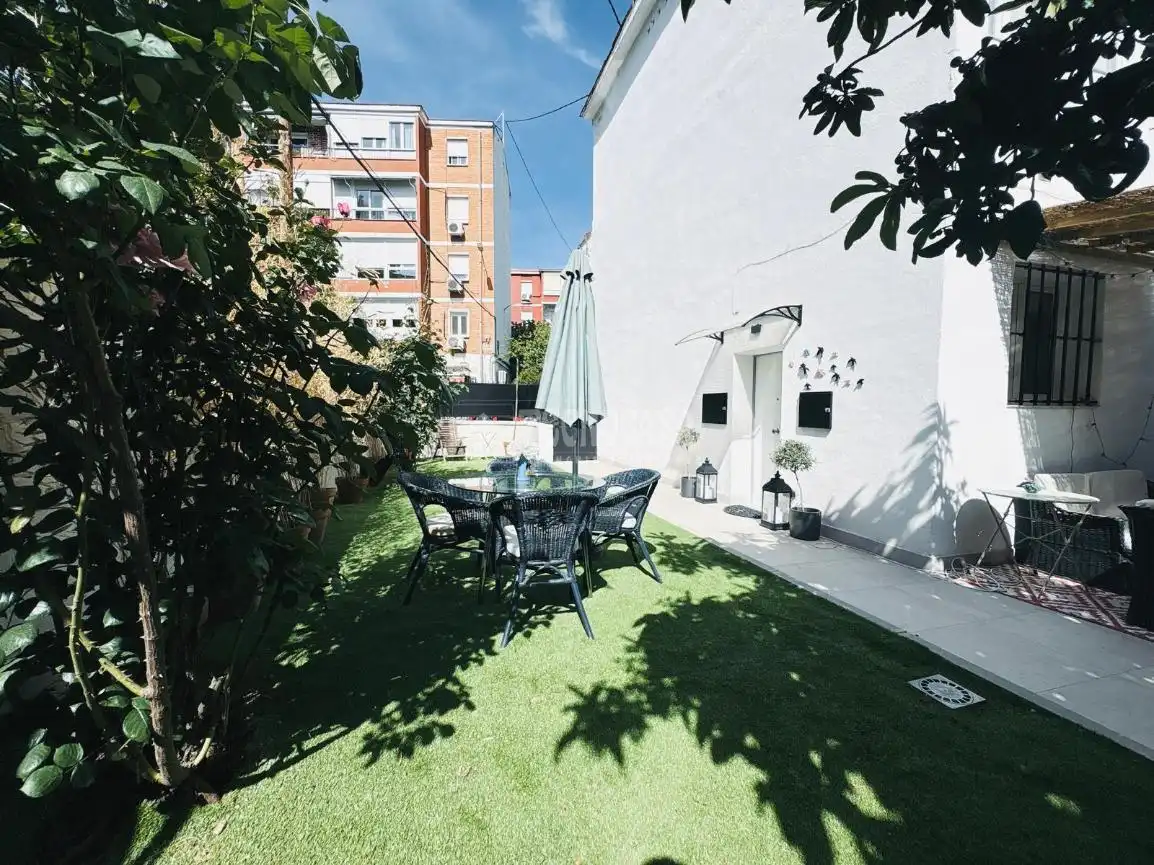 Garden of Detached homes for sale in Madrid