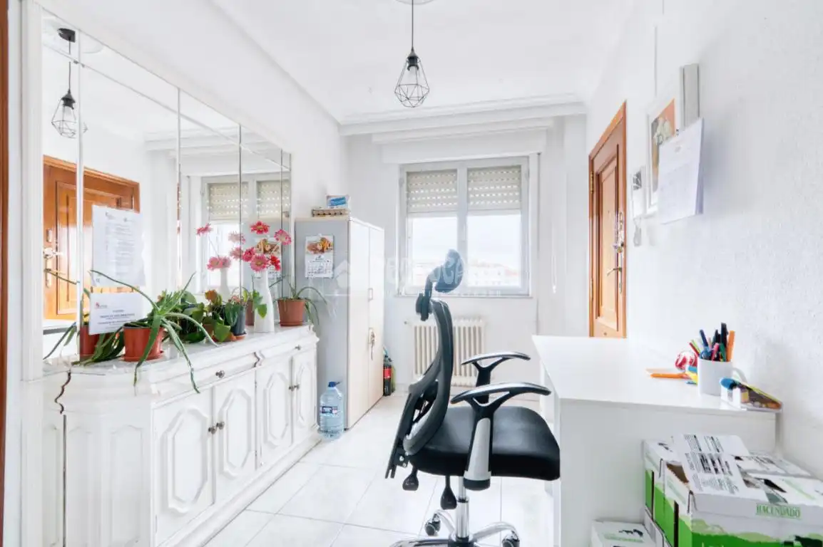 Piso en venta en Salamanca con Calefacción y Balcón