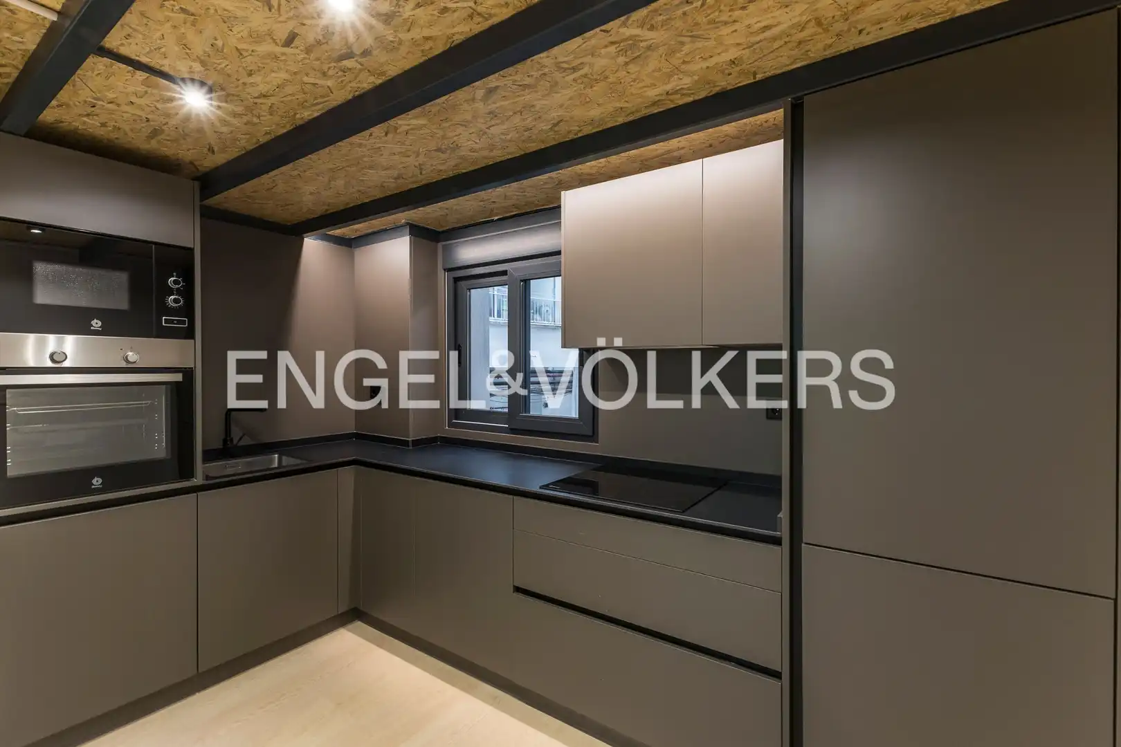 Kitchen of Apartments for rent in Madrid  with Air Conditioner and Heating
