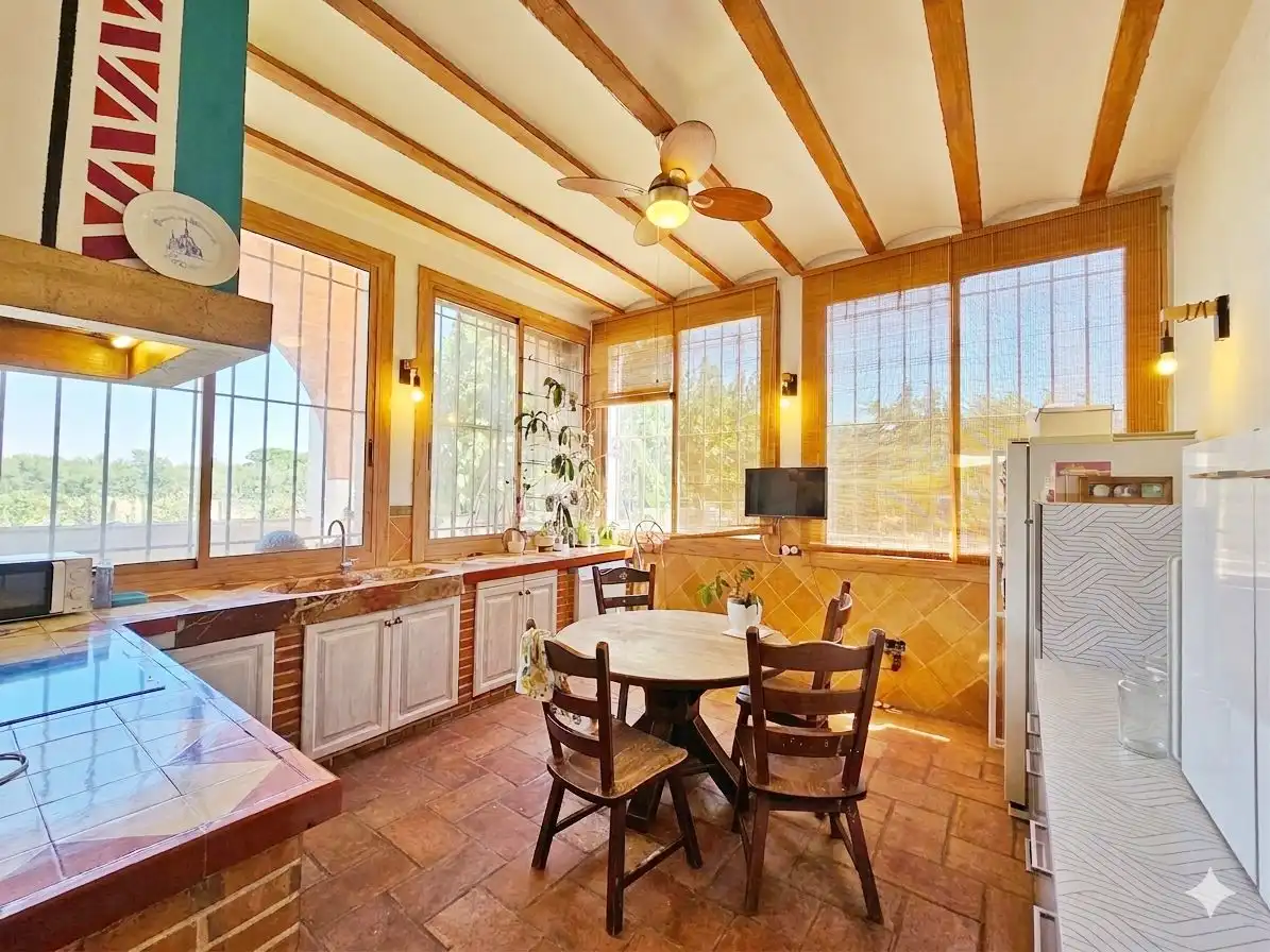 Casa rústica con piscina en venta en Montbrió del Camp, imagen 13