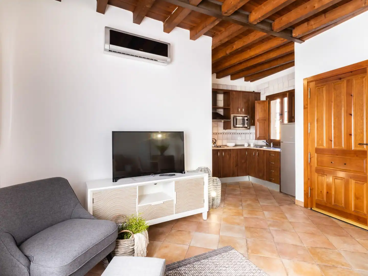 Sala de estar de Ático en venta en Granada con Aire acondicionado, Calefacción y Terraza