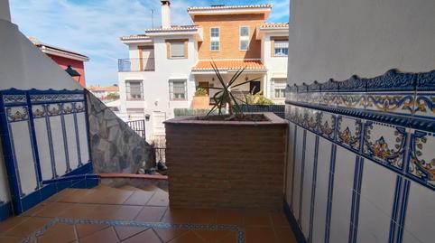 Foto 2 de Casa adosada en venta en Calle Honduras, 16, Ogíjares, Granada