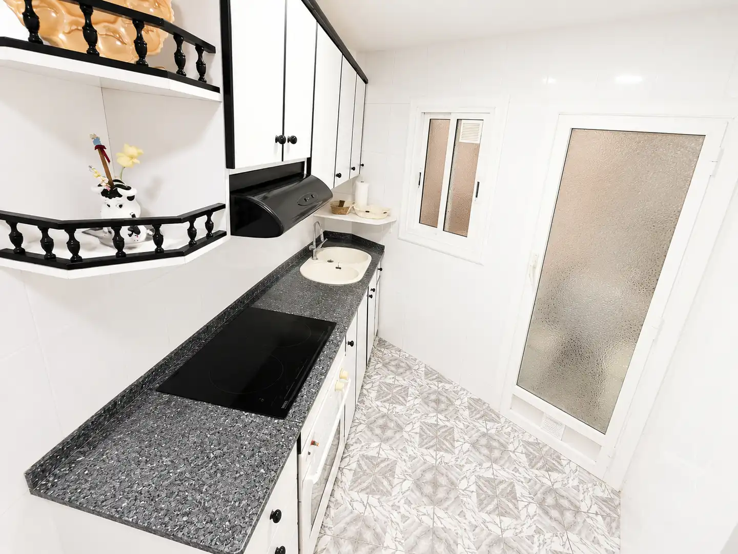 Cocina de Piso en venta en Santa Coloma de Gramenet con Aire acondicionado, Calefacción y Balcón