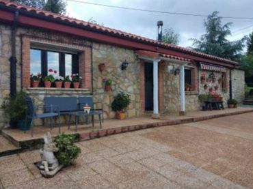 Reihenhaus zum Verkauf in Coto Carcedo
