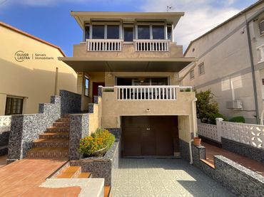 Casa con jardín en venta en Sant Andreu de la Barca