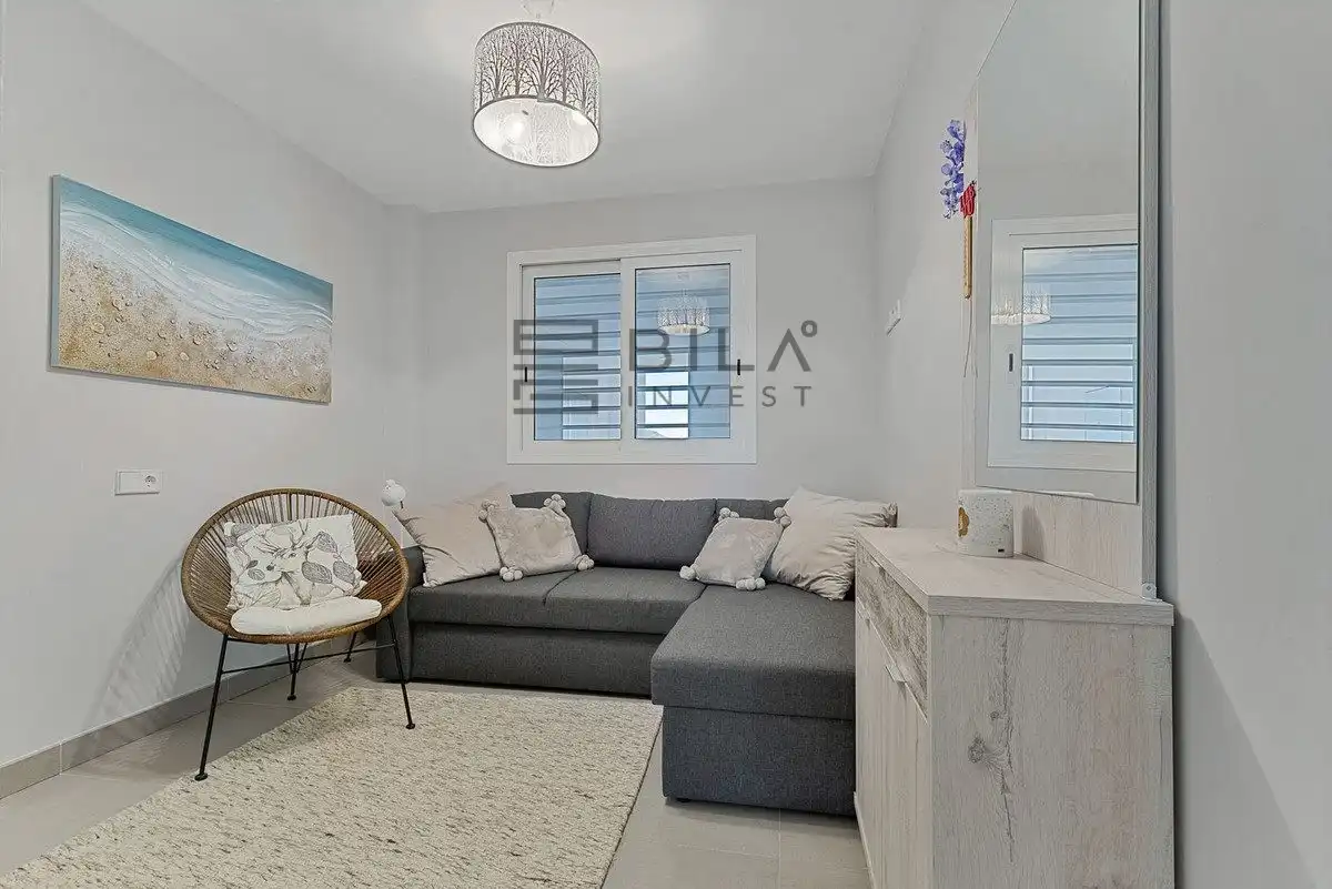 Habitación de Piso en venta en Fuengirola con Aire acondicionado, Terraza y Trastero