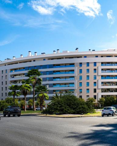 Ático en Venta en Colores -  Entreparques