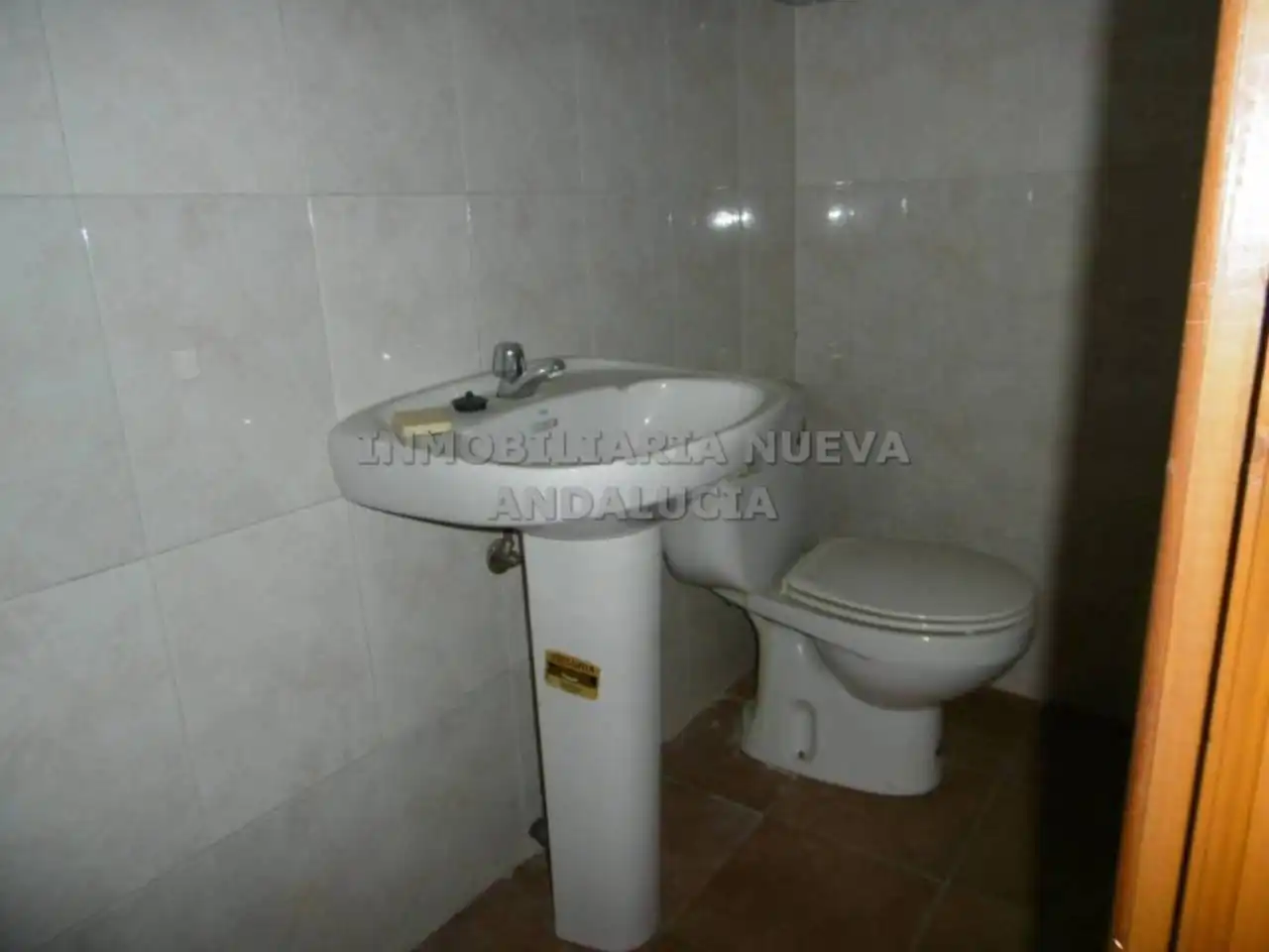 Local comercial de lloguer a Plaza de Toros - Santa Rita, imagen 2
