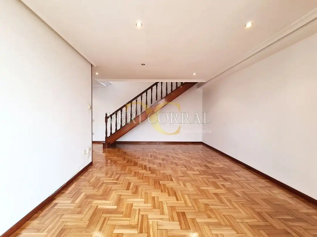Dúplex en venta en Avenida del Llano, Llano