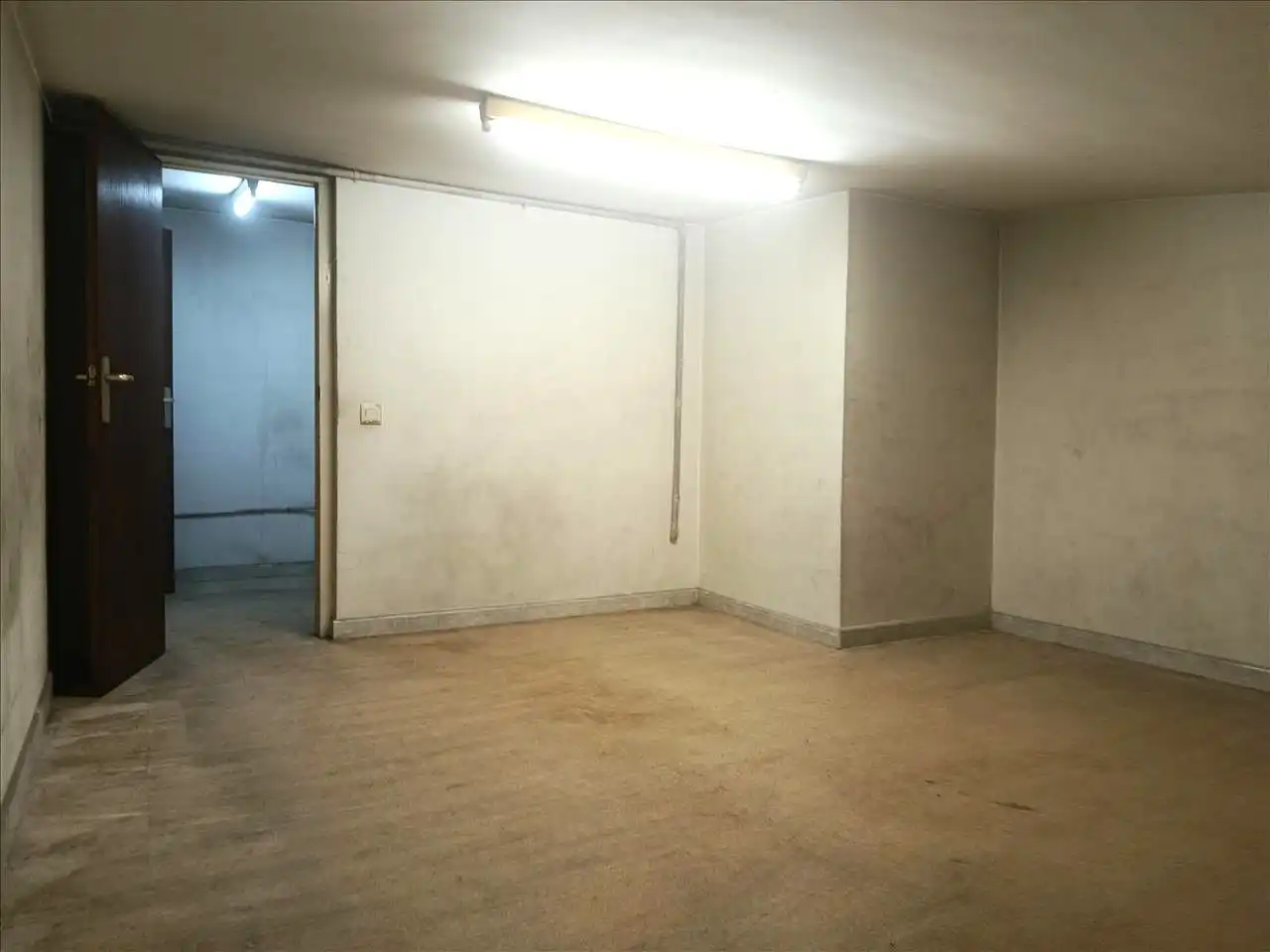Business premises for sale in Calle Alfonso Iv Setenta-Y-Tres-Y-Setenta-Y-Cinco, imagen 11