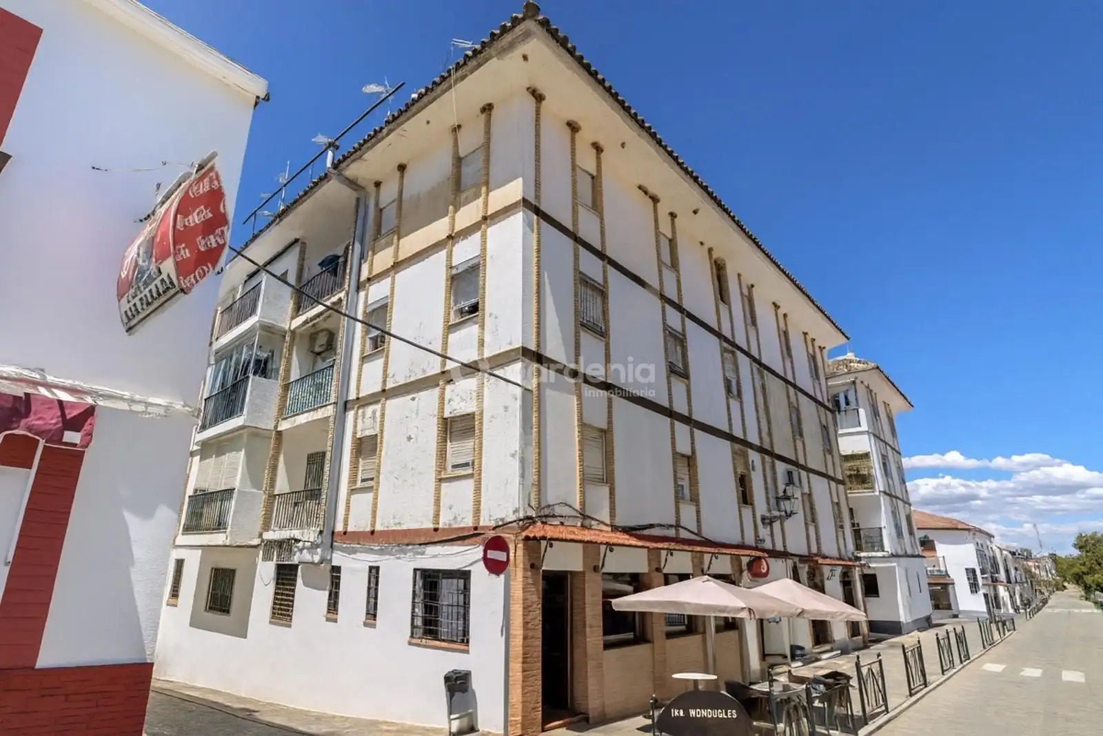 Außenansicht von Wohnung zum Verkauf in Jabugo