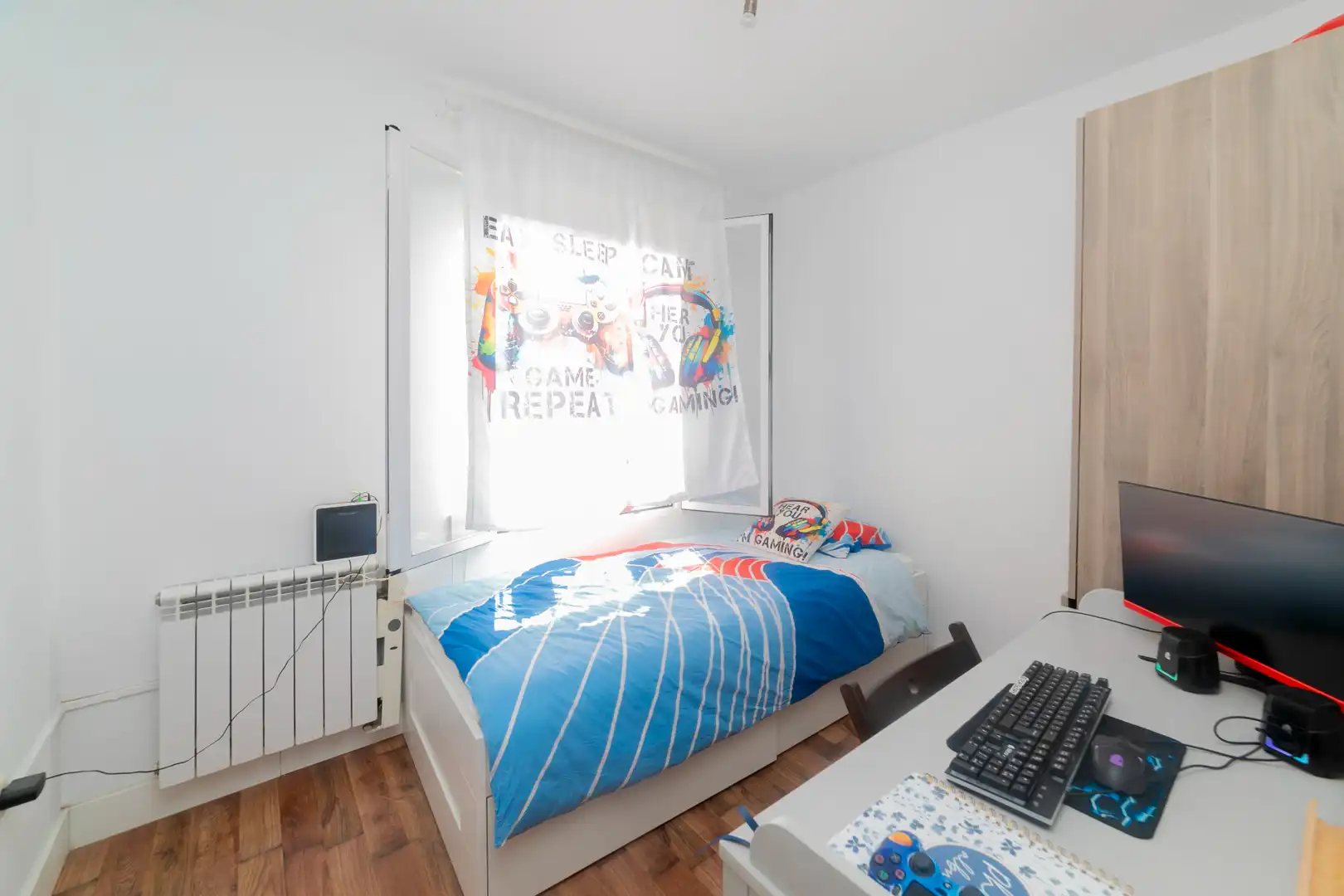 Habitación de Piso de alquiler en Madrid con Aire acondicionado, Calefacción y Amueblado
