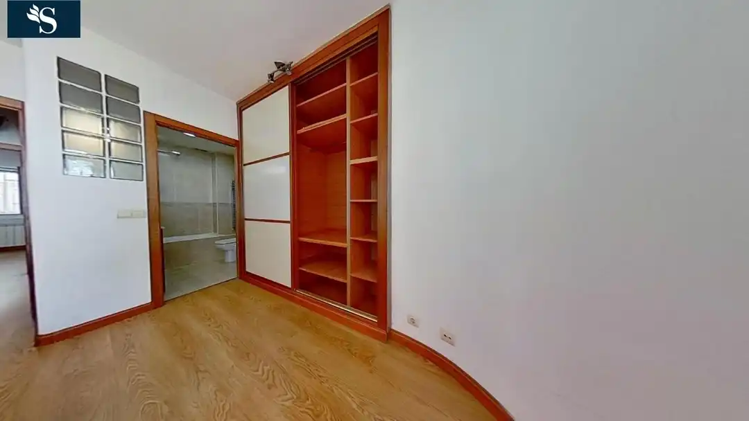 Bedroom of Flat for rent in Madrid  with Air Conditioner, Heating and Terrace