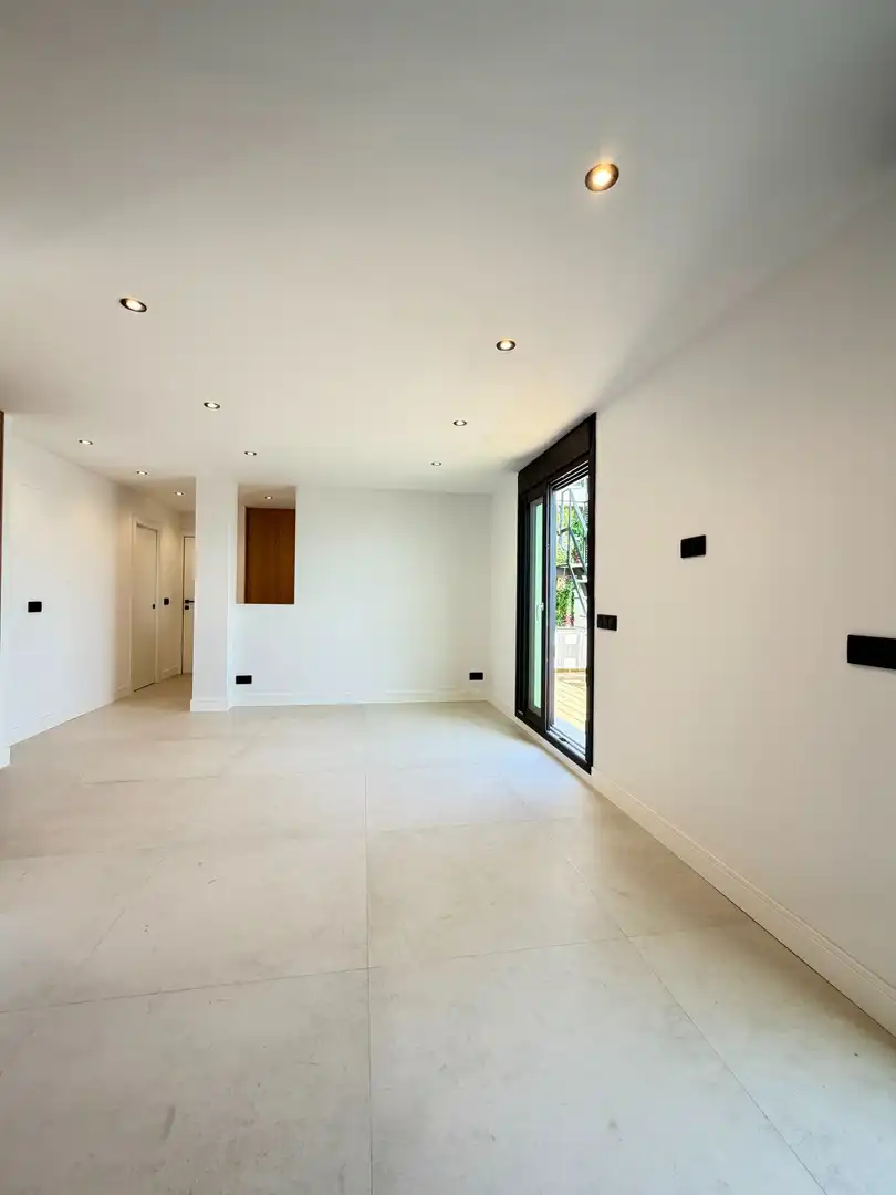 Ático en venta en Málaga con Aire acondicionado, Calefacción y Jardín privado
