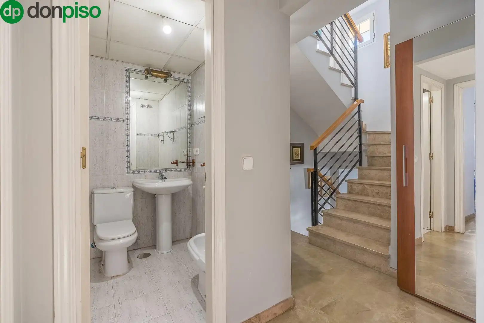 Detached homes for sale in Armilla  with Air Conditioner, Terrace and Balcony