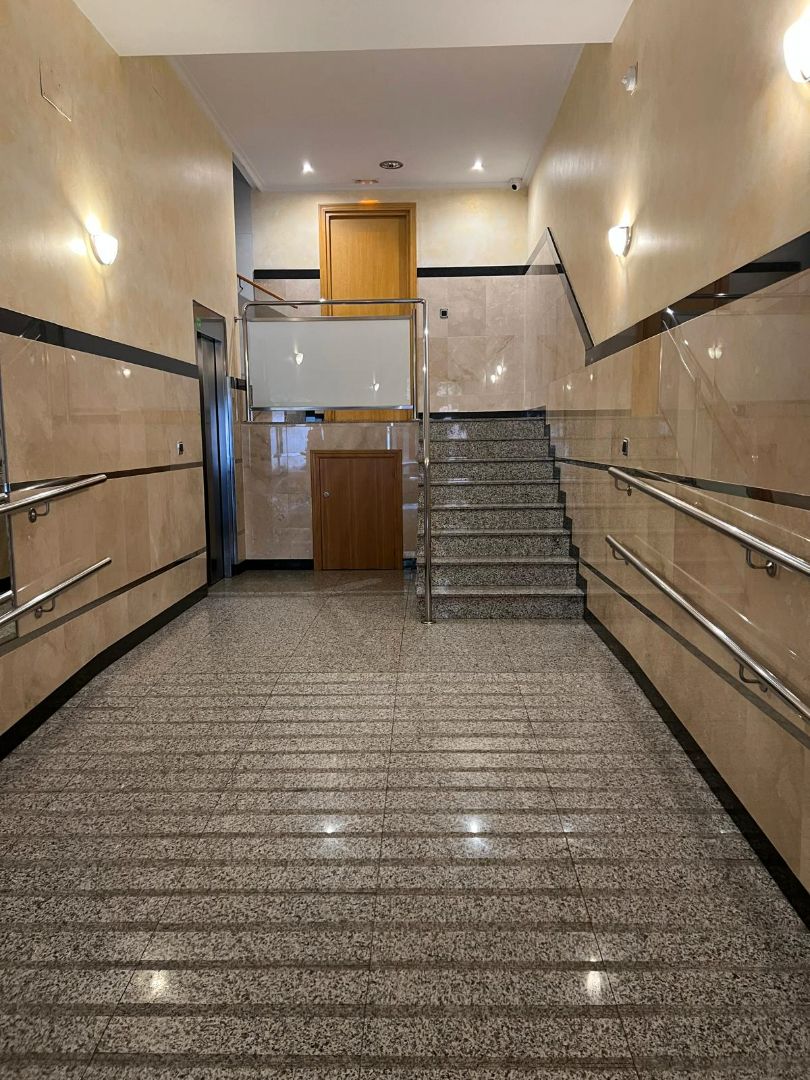 Flat for sale in Oeste