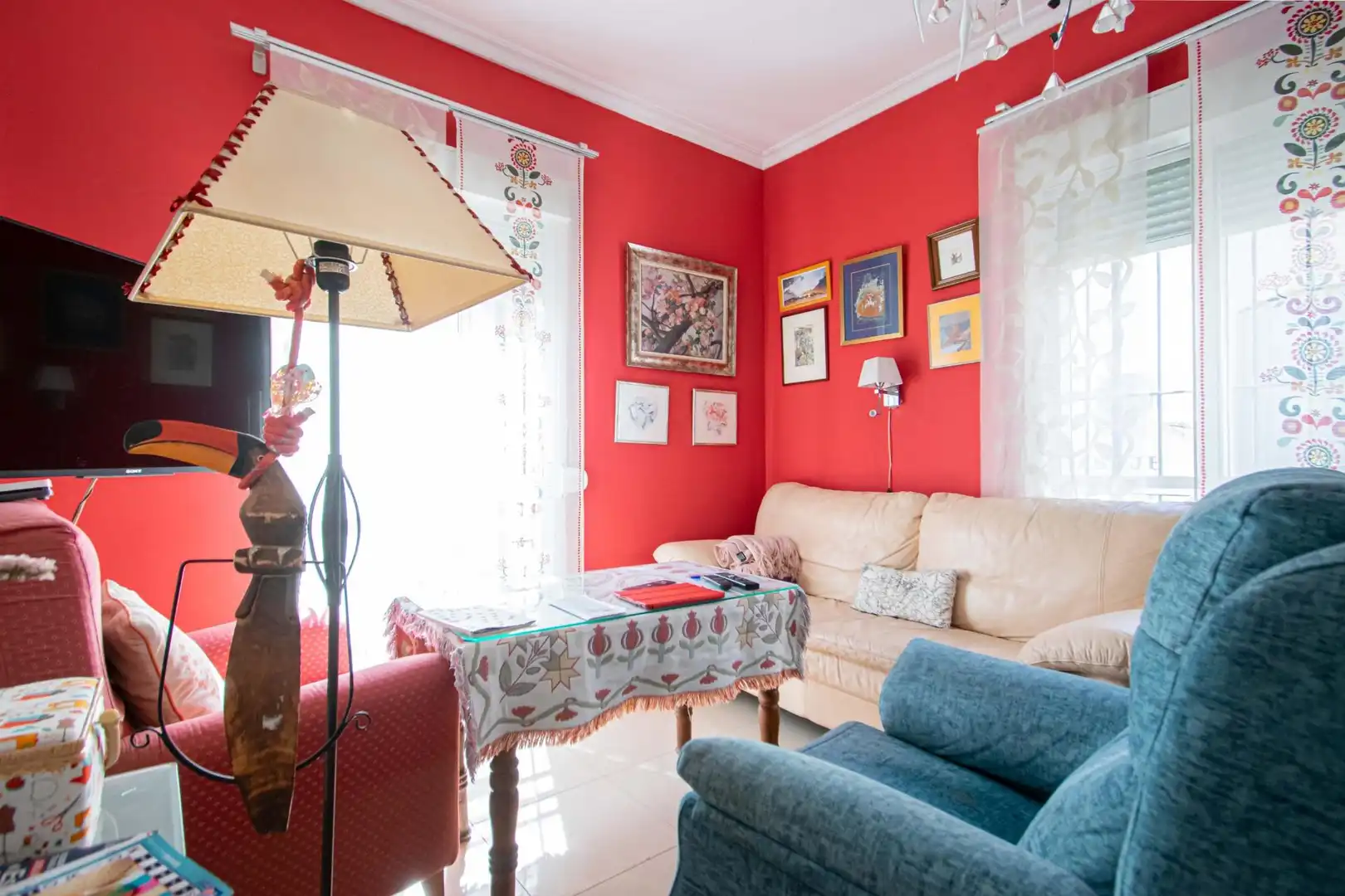 Sala d'estar de Casa o xalet en venda en Sevilla amb Aire condicionat i Terrassa