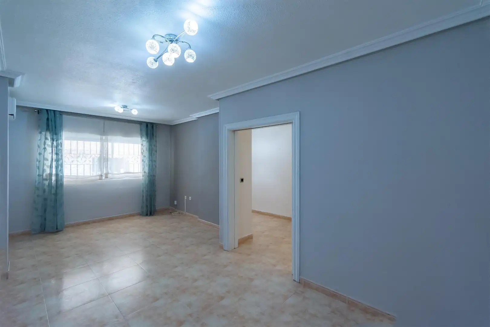 Casa amb terrassa en venda a Calle Tarazona 75, imagen 10