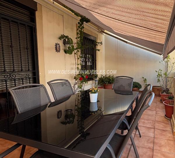 Photo 1 of Attic for sale in Carrer de Sant Valero, Russafa, Valencia