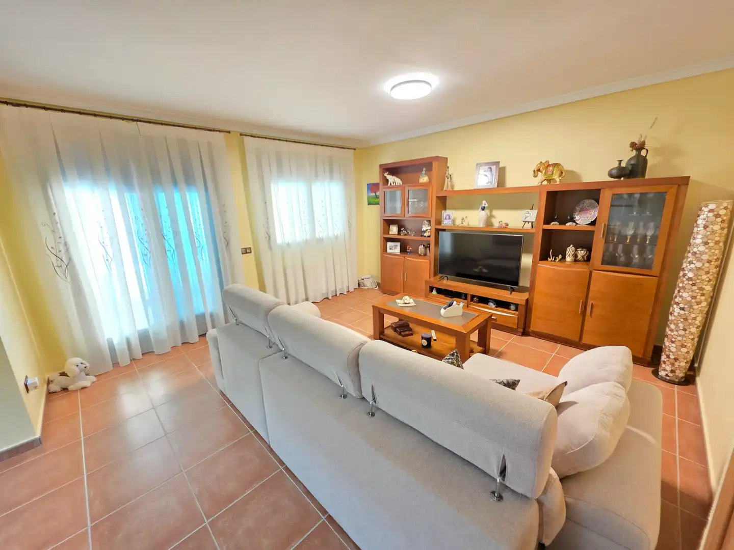 Sala d'estar de Casa adosada en venda en Ciempozuelos amb Aire condicionat, Calefacció i Jardí privat
