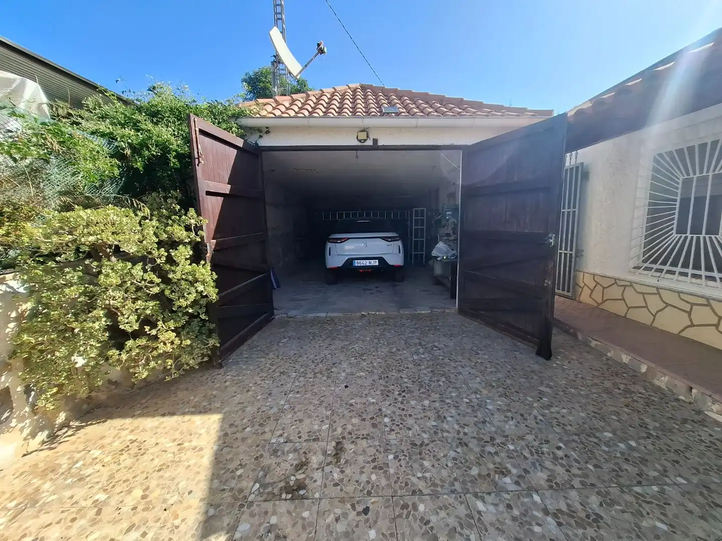 Parking of Houses for sale in Busot  with Terrace, Swimming Pool and Balcony