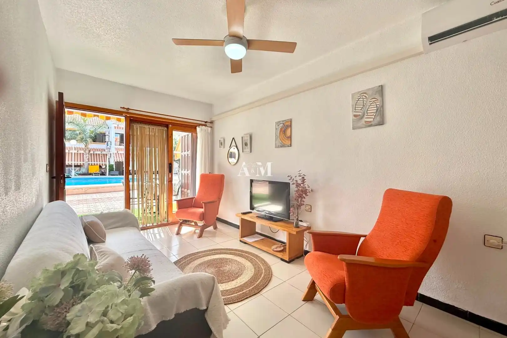 Living room of Flat for rent in Pilar de la Horadada  with Air Conditioner, Heating and Terrace