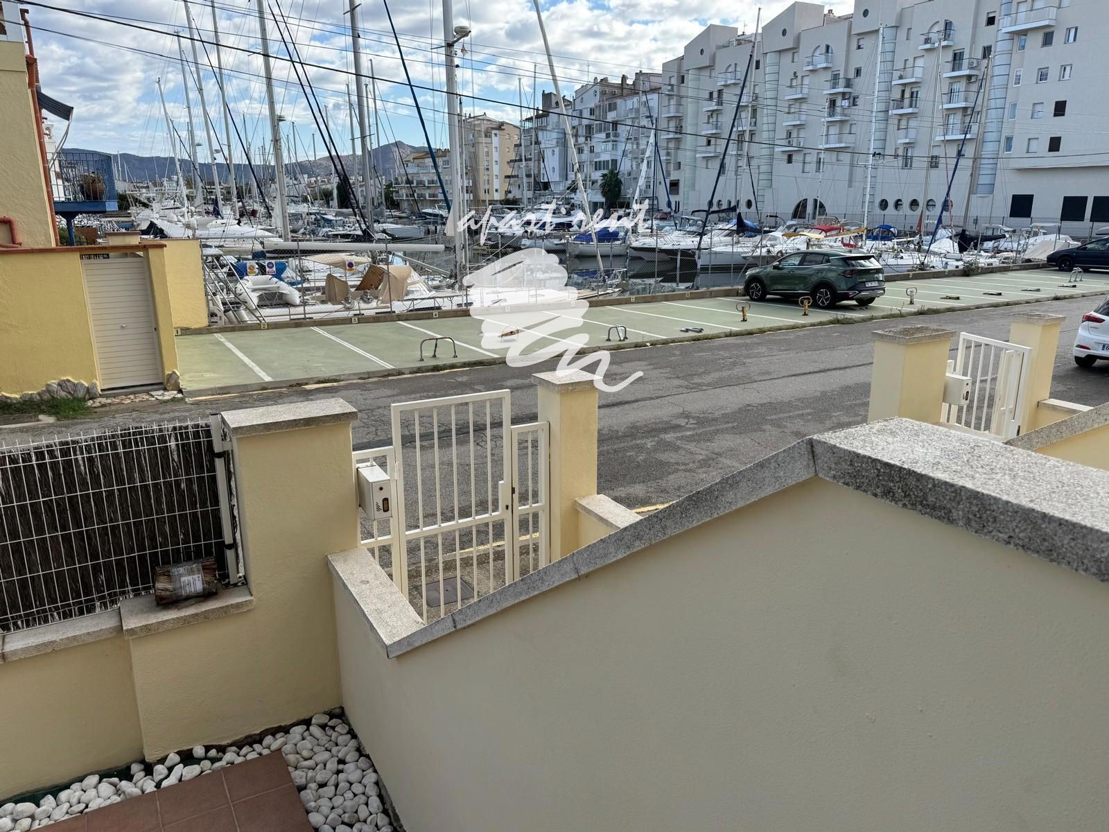 Terrassa de Pis en venda en Empuriabrava amb Aire condicionat, Calefacció i Terrassa