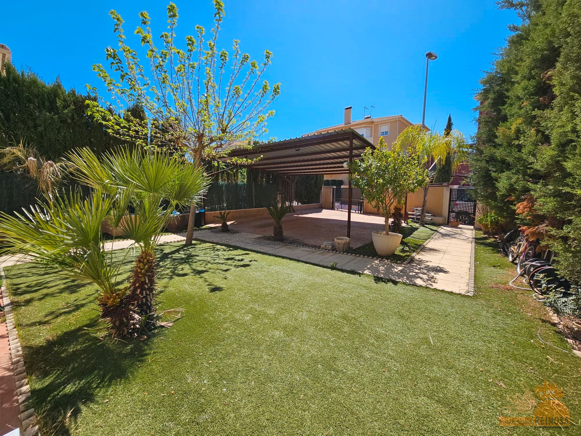 Single-family semi-detached for sale in Altorreal - El Chorrico