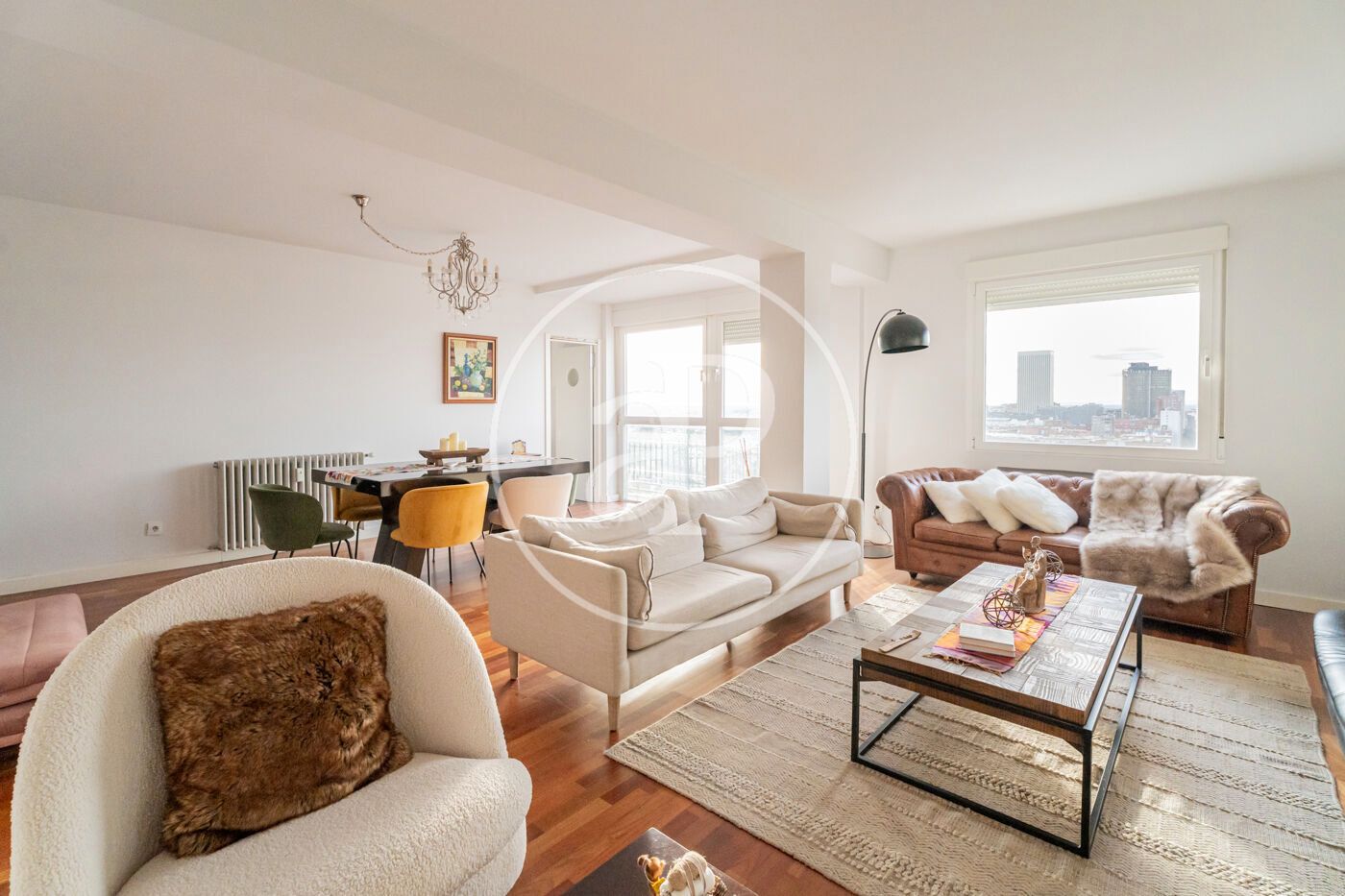 Living room of Flat for sale in  Madrid Capital  with Air Conditioner and Heating