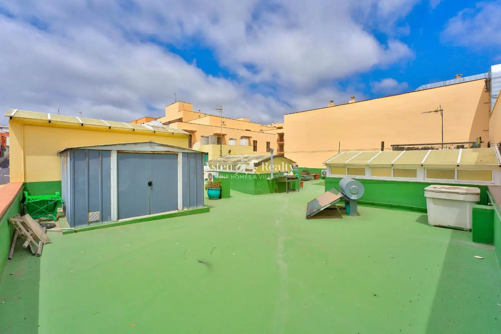 Vista exterior de Ático en venta en Granadilla de Abona con Aire acondicionado, Terraza y Trastero