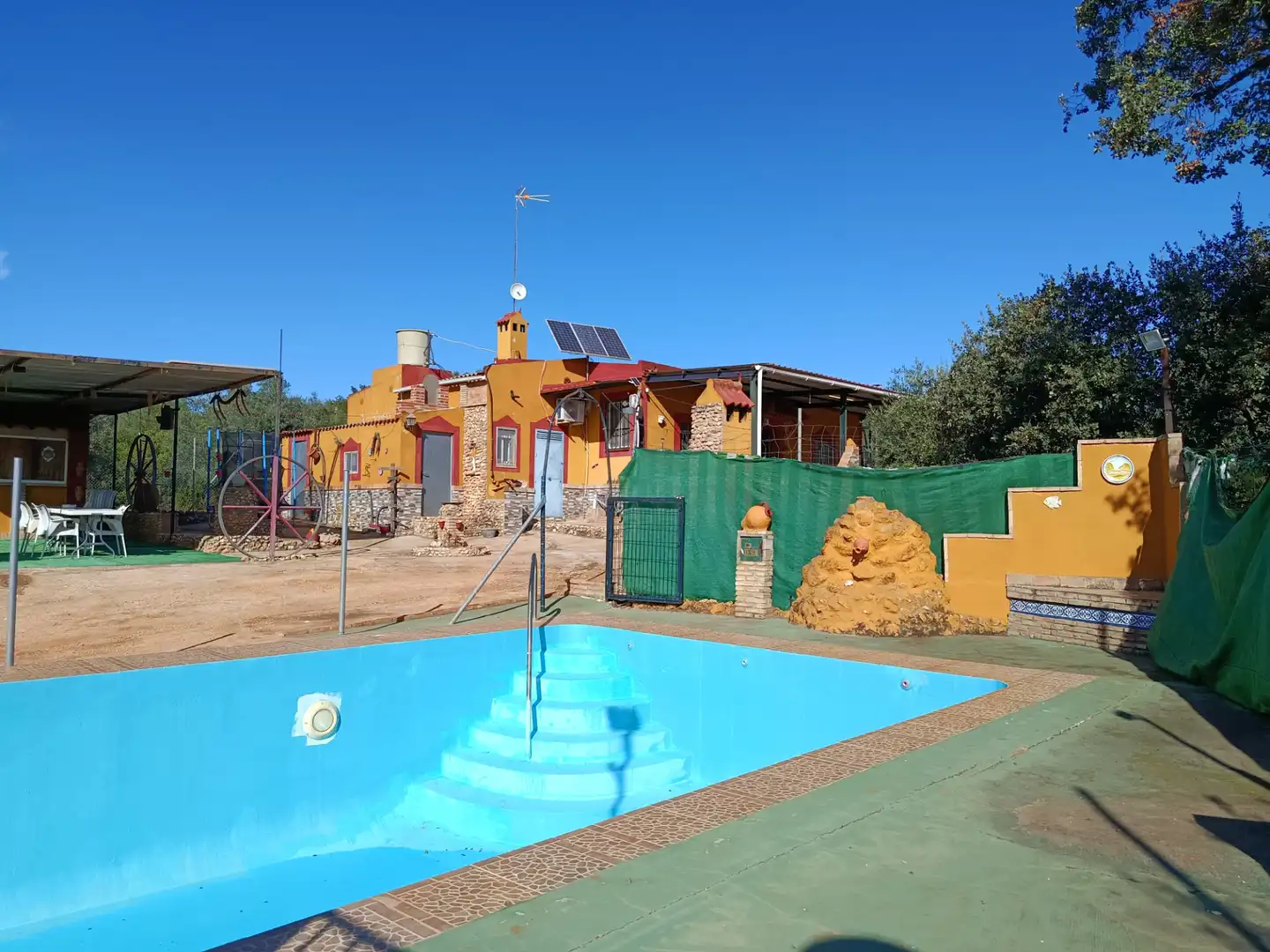 Piscina de Finca rústica en venda en Paterna del Campo amb Aire condicionat, Jardí privat i Terrassa